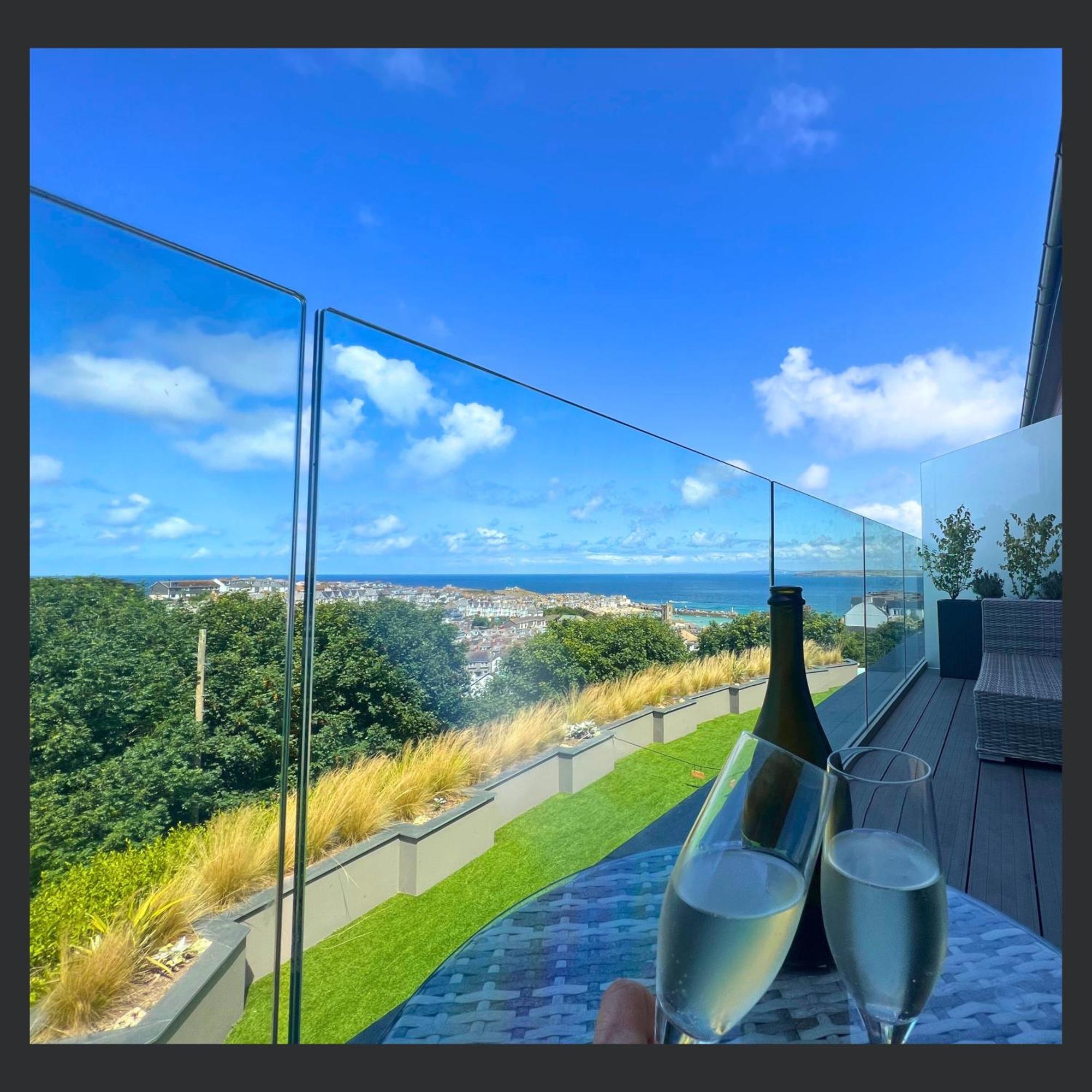 Uno St Ives - Luxury Serviced Accommodation المظهر الخارجي الصورة