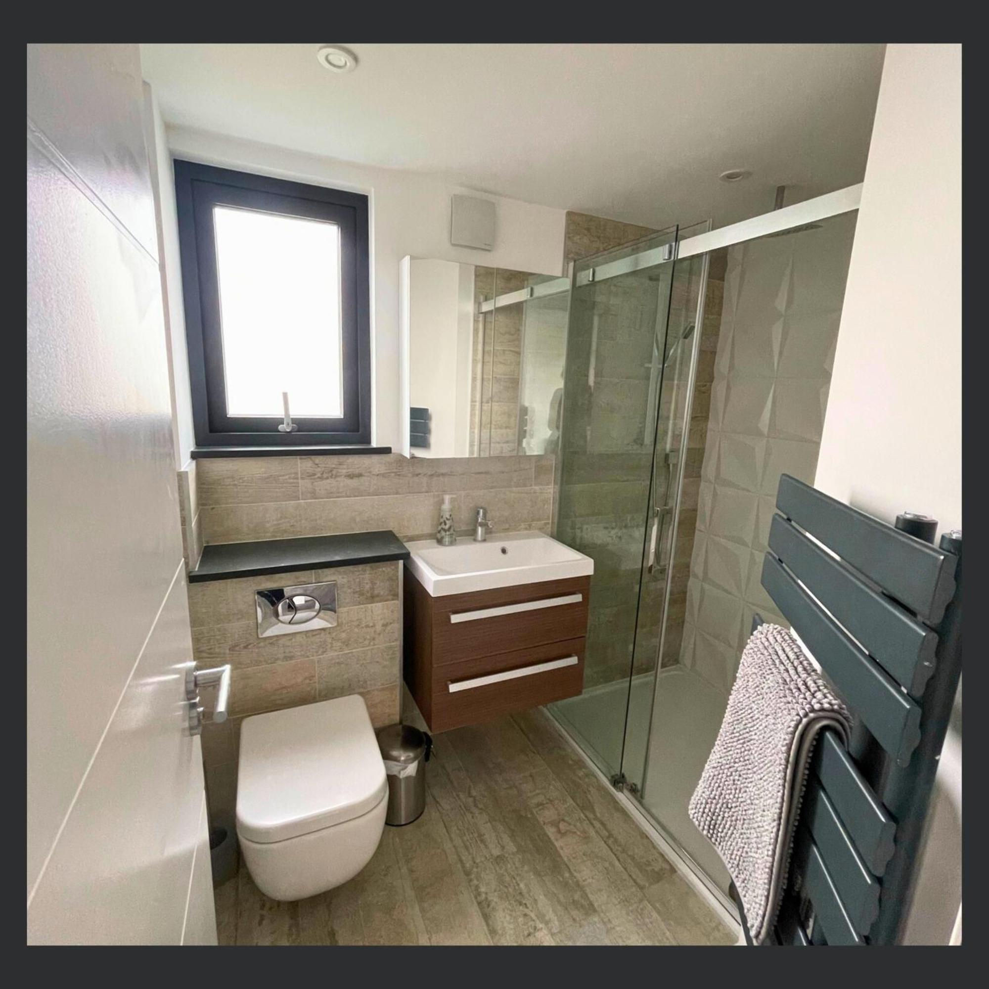 Uno St Ives - Luxury Serviced Accommodation الغرفة الصورة
