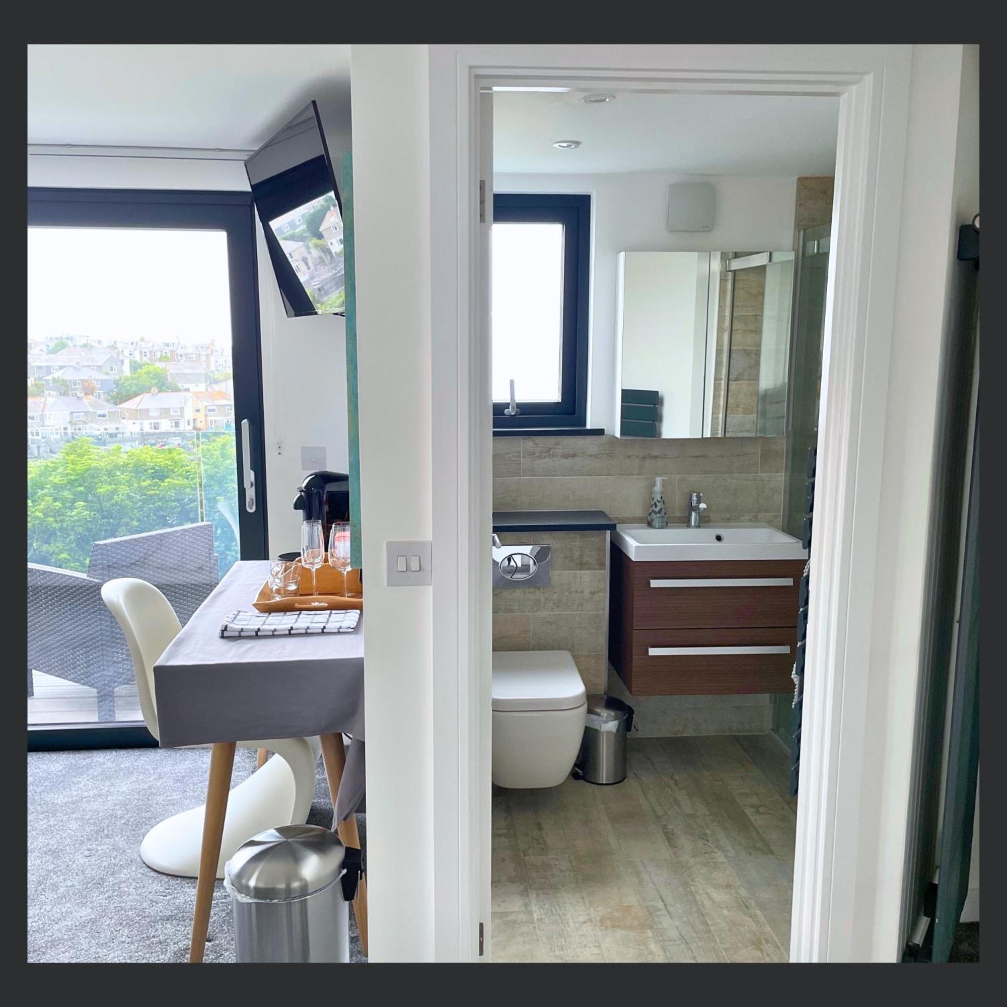 Uno St Ives - Luxury Serviced Accommodation الغرفة الصورة